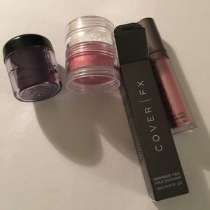 Cover FX shimmer veil & MAC Pigments and glitter